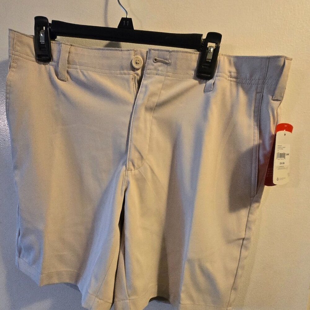 BCG Men's Golf Essential Shorts Khaki, size 34W NWT